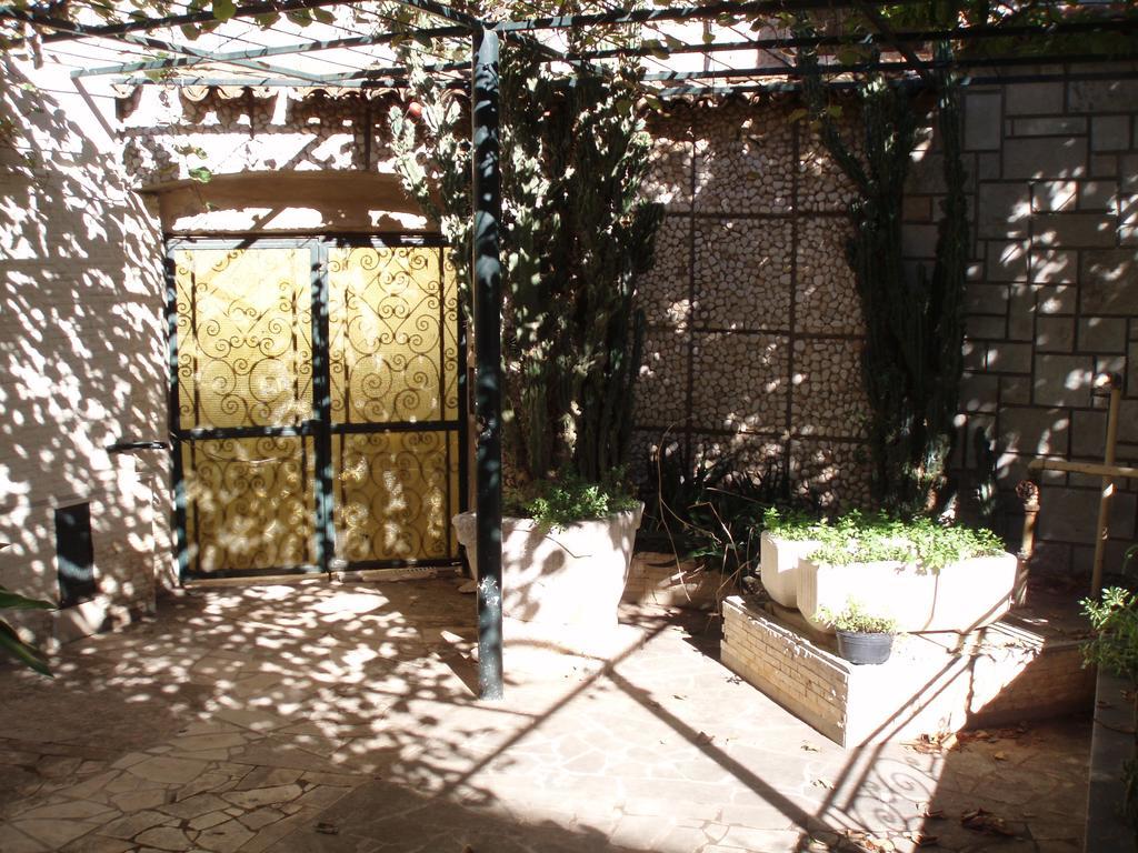 Apartment House Vitaic スペタル エクステリア 写真